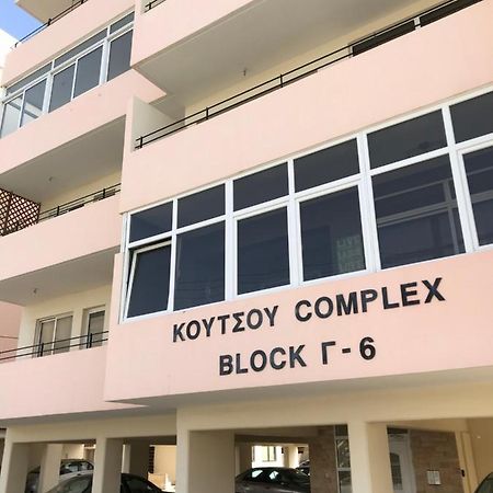 لارنكا Pool Apartment المظهر الخارجي الصورة