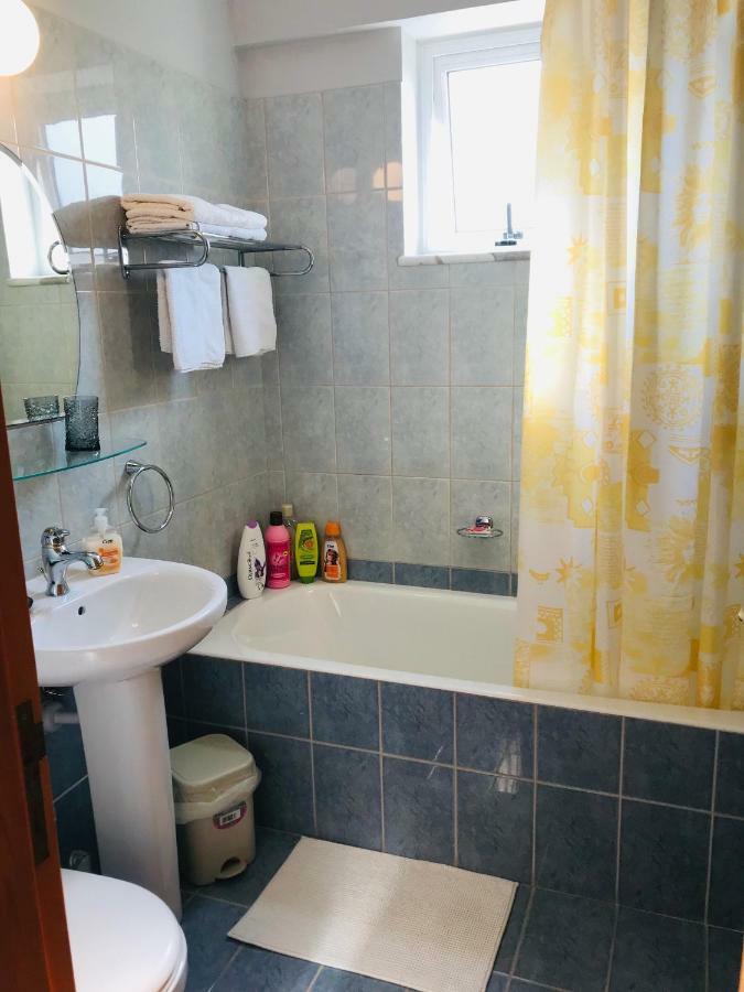 لارنكا Pool Apartment المظهر الخارجي الصورة